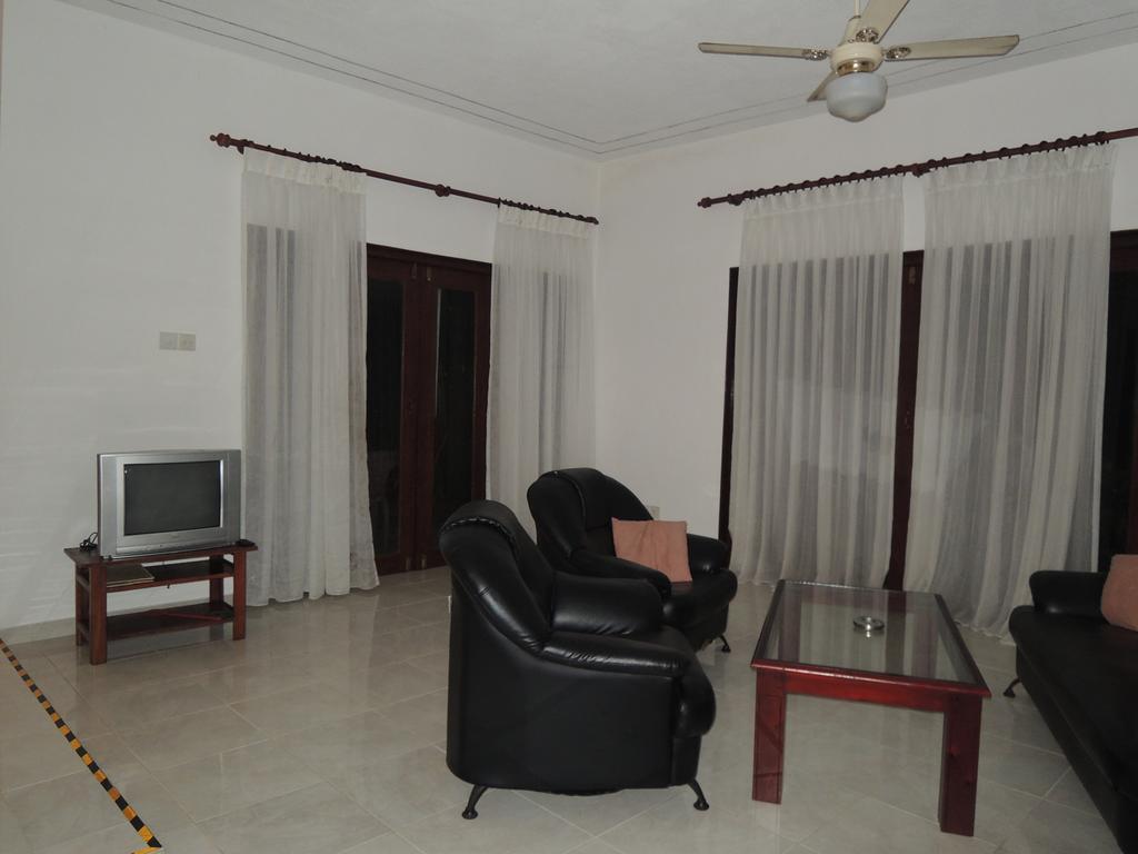 The Residence Bentota Bagian luar foto