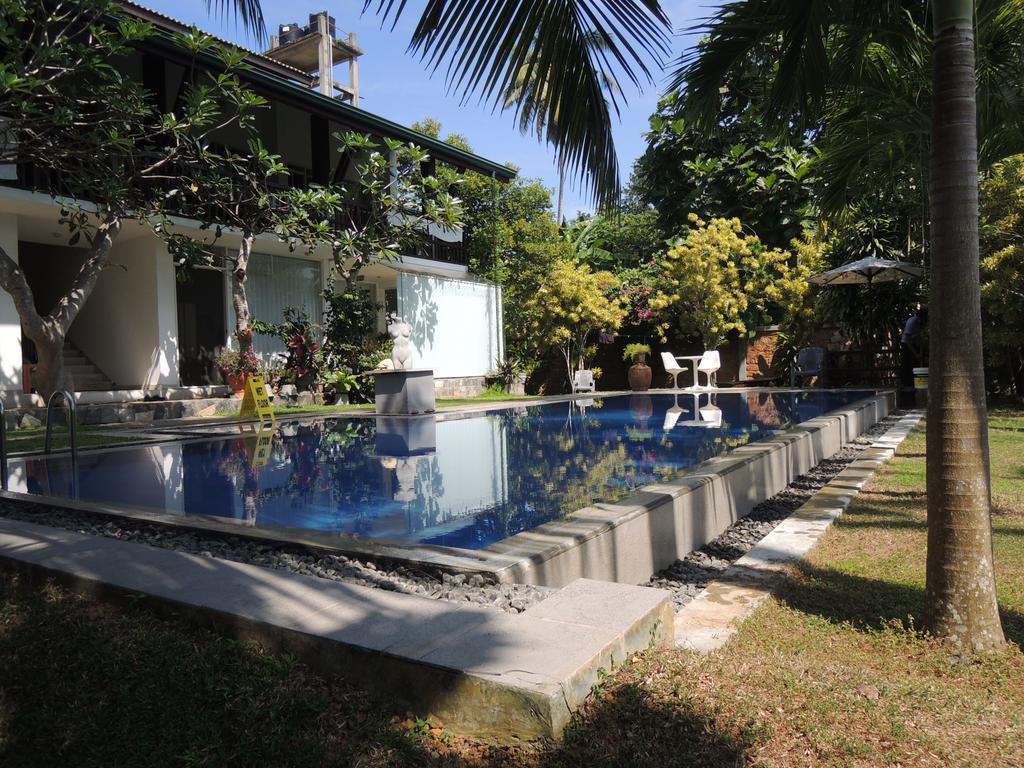 The Residence Bentota Bagian luar foto